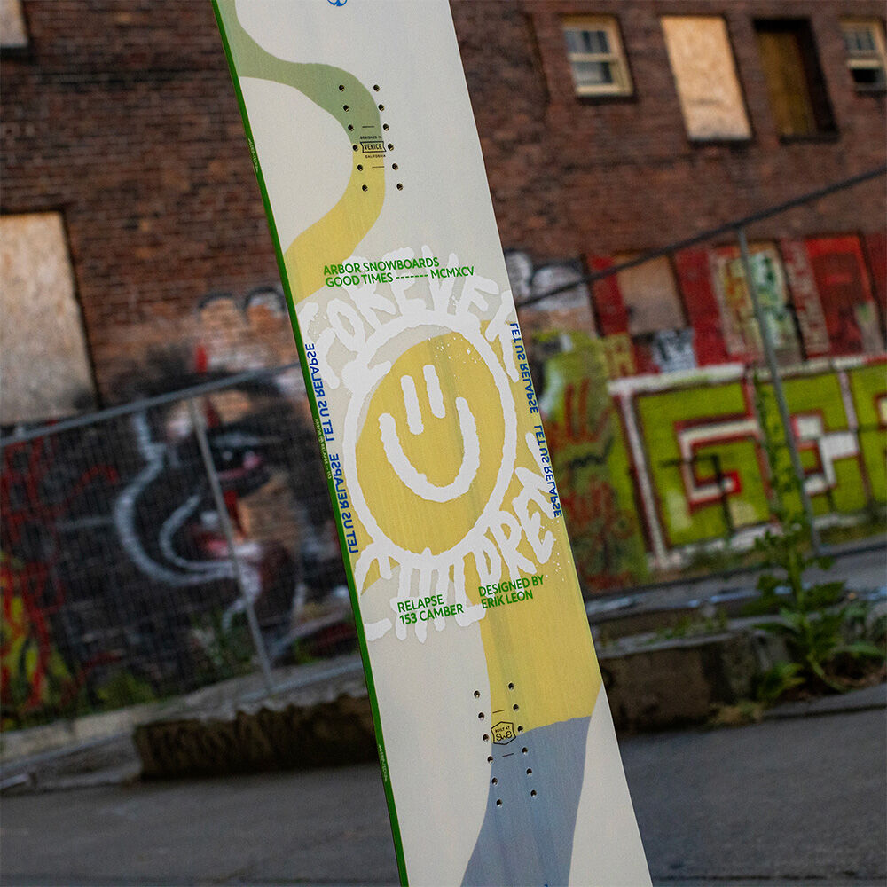 Arbor Relapse Snowboard by Erik Leon 6 Arbor Relapse Snowboard by Erik Leon