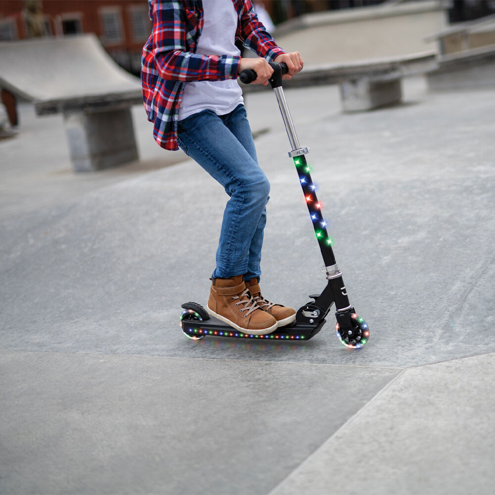 Jetson Jupiter Kick Scooter with LED Lights