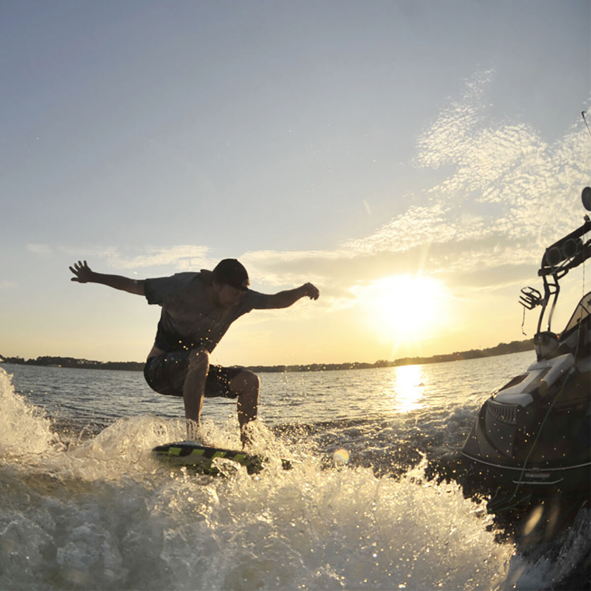 Byerly Action Wakesurfer