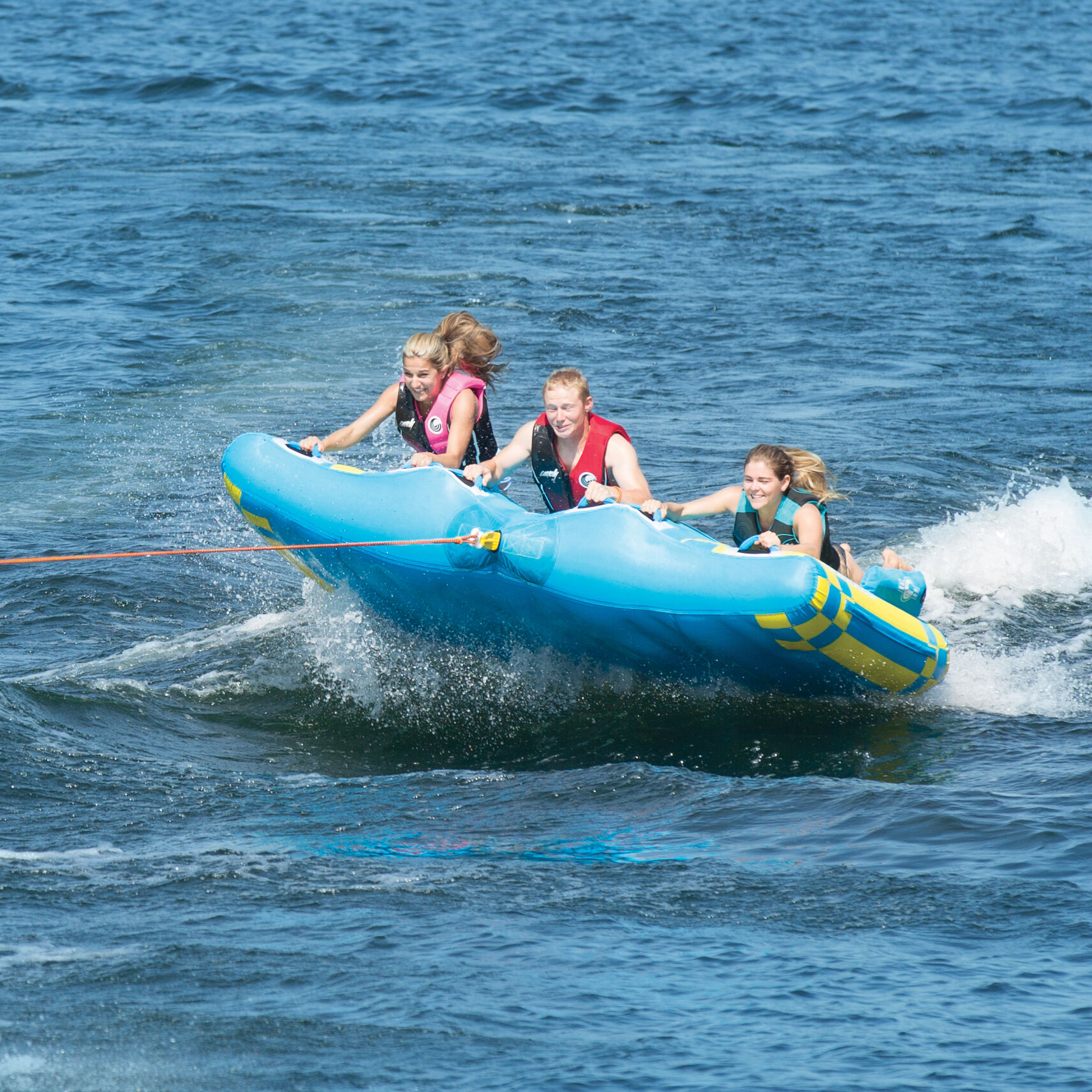 Connelly Atlas 3 3-Person Towable Tube 4 Connelly Atlas 3 3-Person Towable Tube