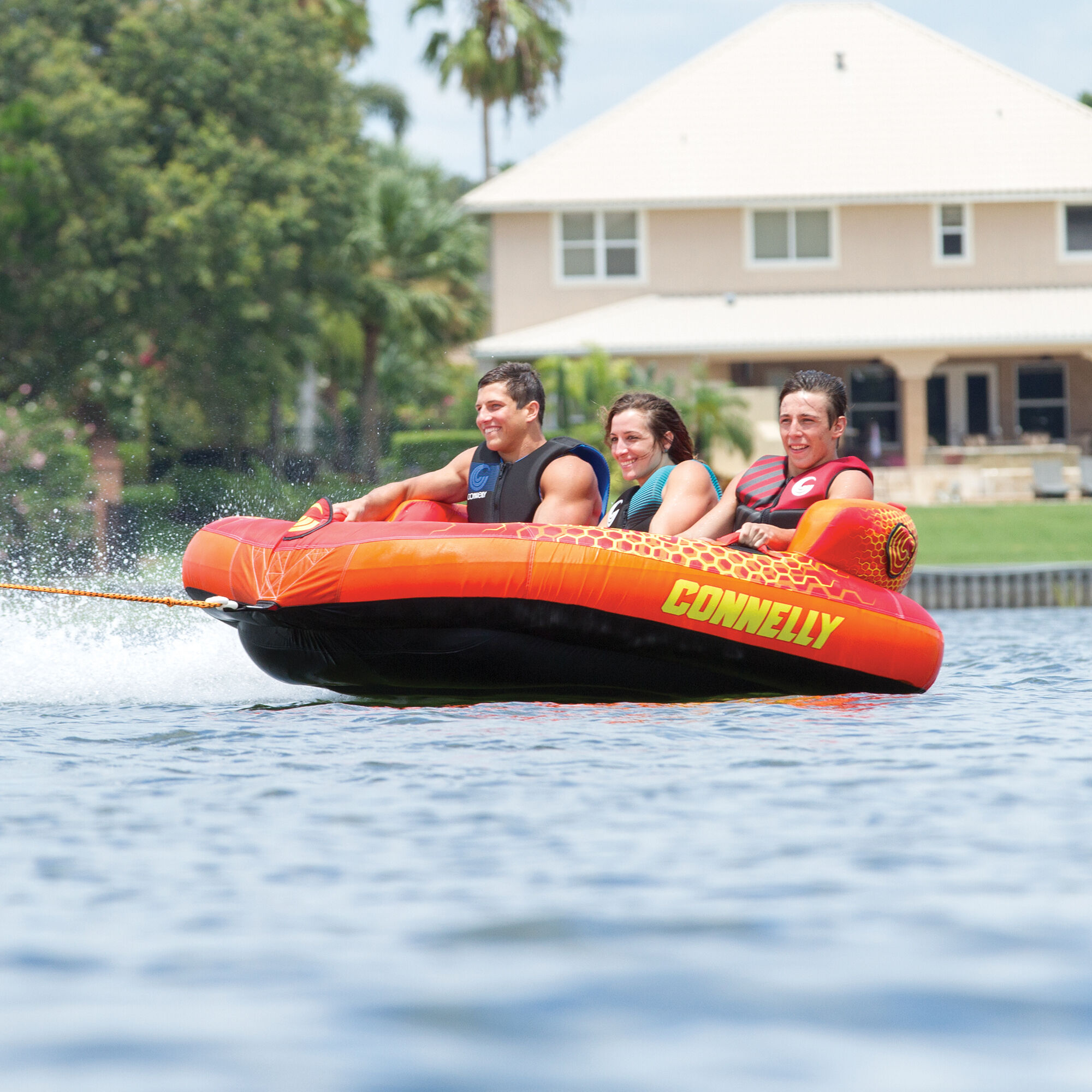 Connelly 2020 Viper 3-Person Towable Tube